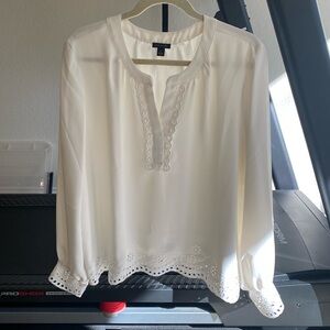 Ann Taylor white blouse with eyelet detail on neck, sleeve, hem. XL. NEVER WORN.